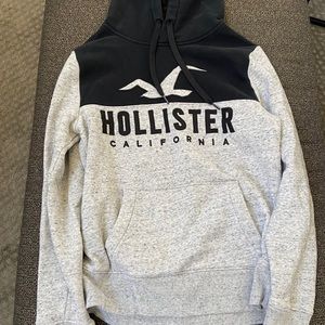 Hollister sweatshirt, XS